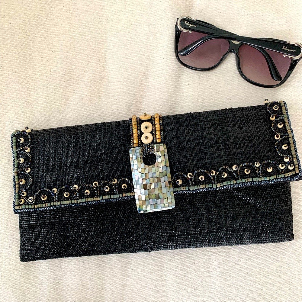 Raffia Beaded Black Clutch with Mother of pearl
